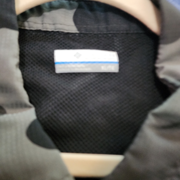 Men's Columbia Shirt, XL, Camouflage - Picture 3 of 4